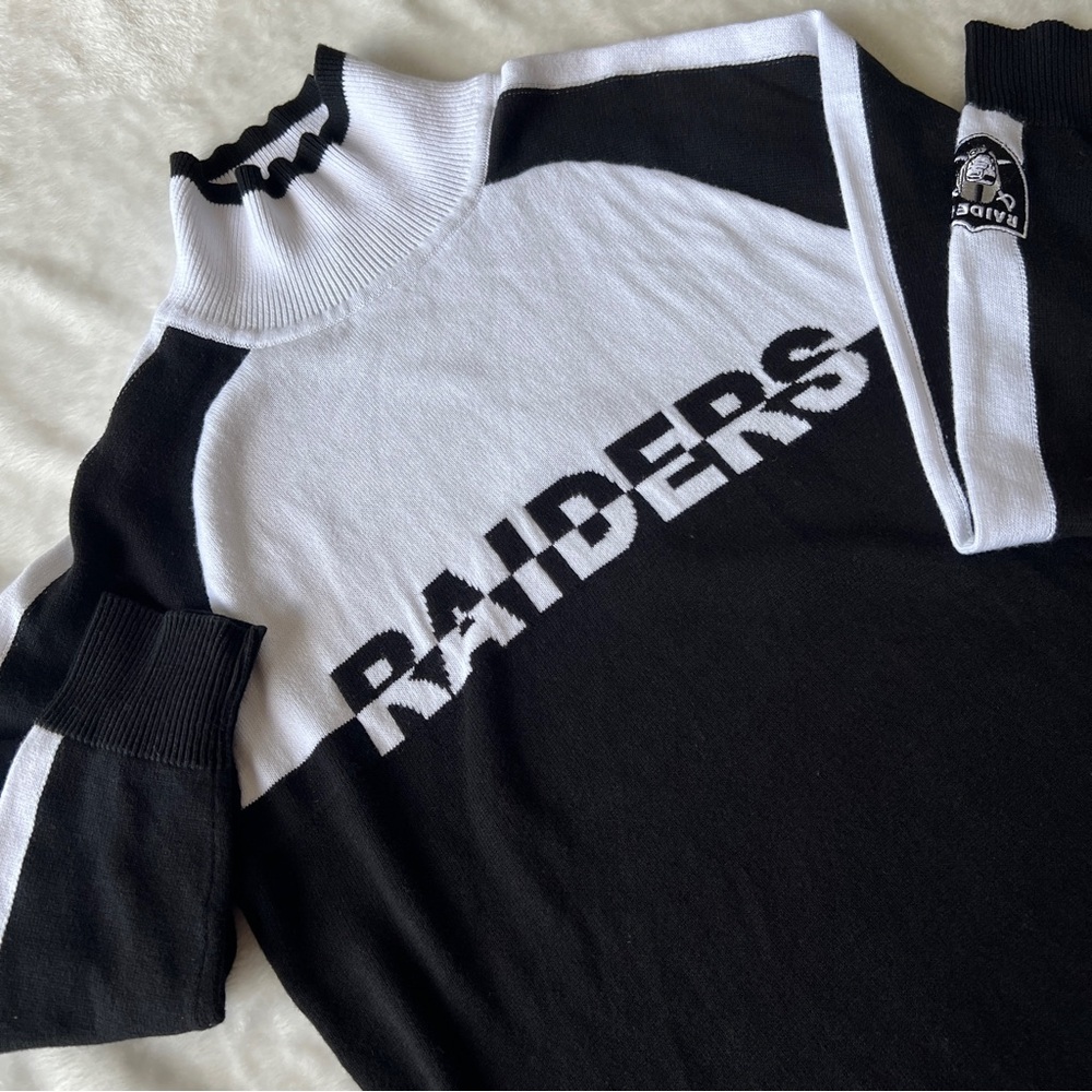 WEAR NFL Women's Las Vegas Raiders Ski Raglan Pullover Sweater Size S NWOT
